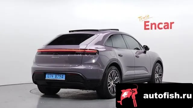 Porsche Macan Makan EV 2025 года - вид 2