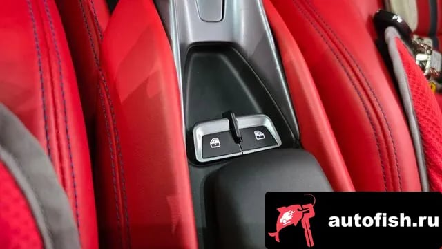 Ferrari F8 F8 Tributo 2020 года - похожие автомобили