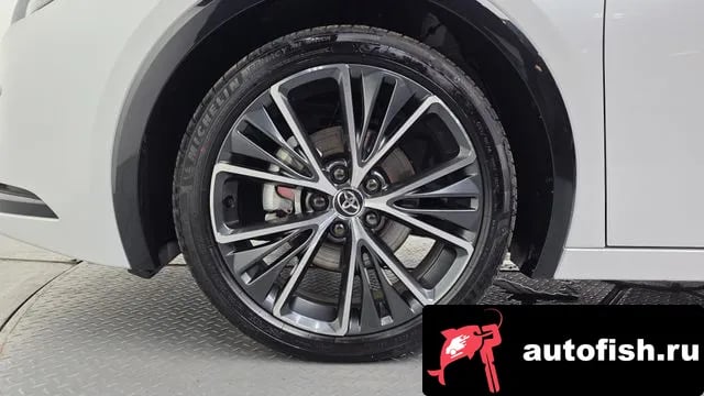 Toyota Prius Prius 5th Generation 2025 года - вид 4