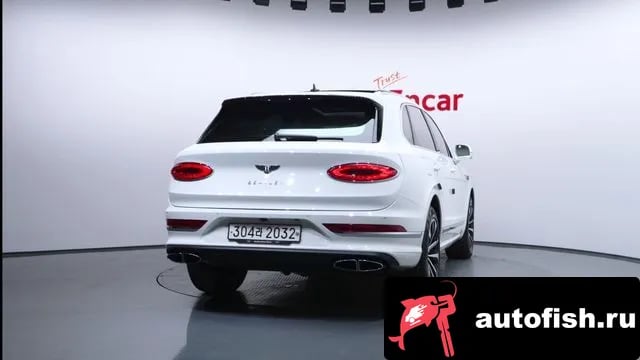 Bentley Bentayga Benteiga 2024 года - вид 4