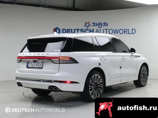 Lincoln Aviator Aviator 2nd generation 2023 года - вид 2