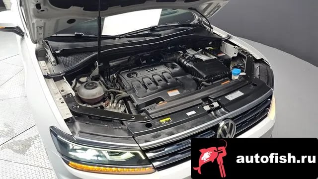 Volkswagen Tiguan Tiguan second Generation 2018 года - вид 6