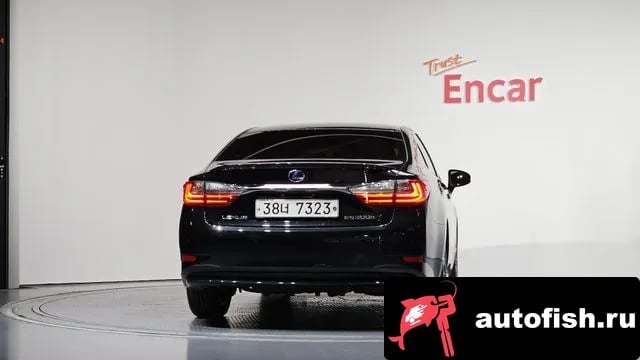 Lexus ES New ES300h 2018 года - вид 4