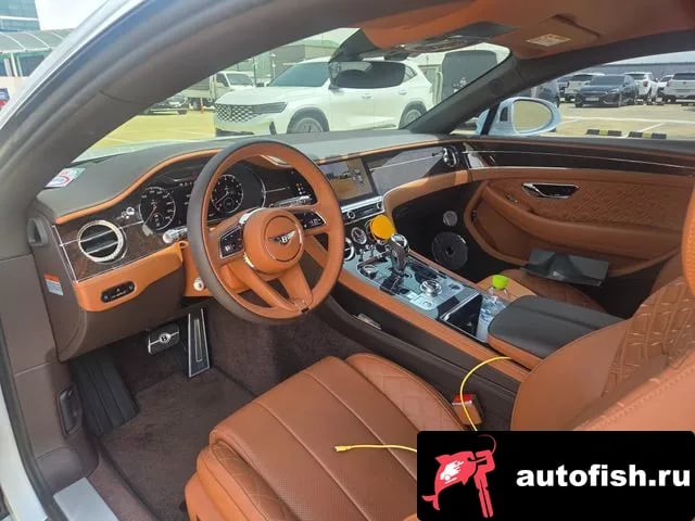 Bentley Continental Continental GT 3rd Generation 2022 года - похожие автомобили