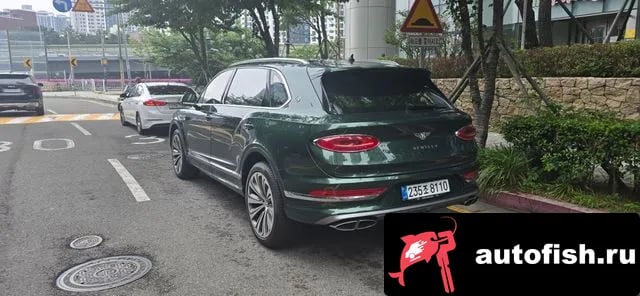 Bentley Bentayga Benteiga 2025 года - вид 2