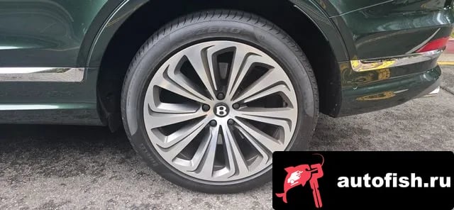 Bentley Bentayga Benteiga 2025 года - вид 5