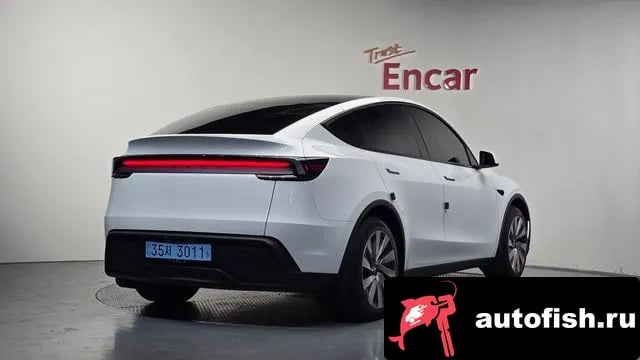 Tesla Model Y Model Y 2025 года - автомобиль из Южной Кореи