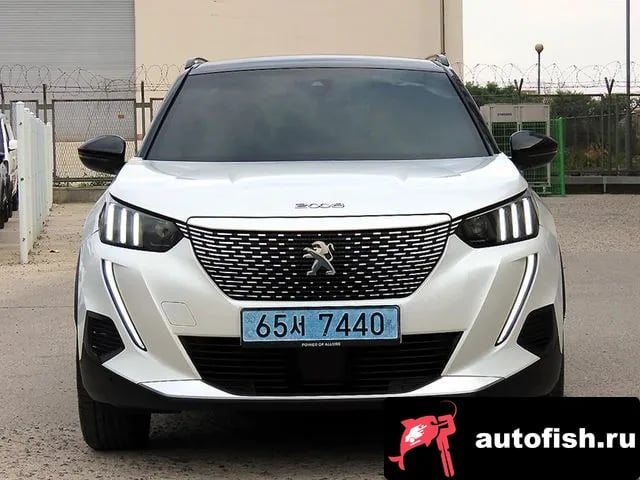 Peugeot 2008 e-2008 second generation 2023 года - вид 1