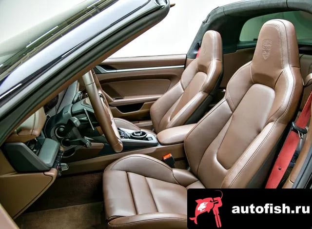 Porsche 911 911 (992) 2024 года - вид 3