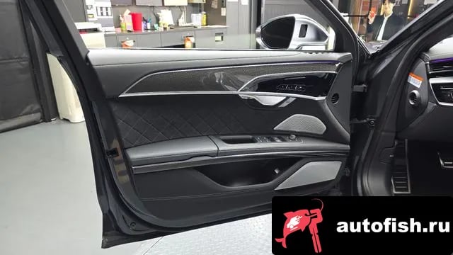 Audi S8 S8 (D5) 2025 года - вид 4