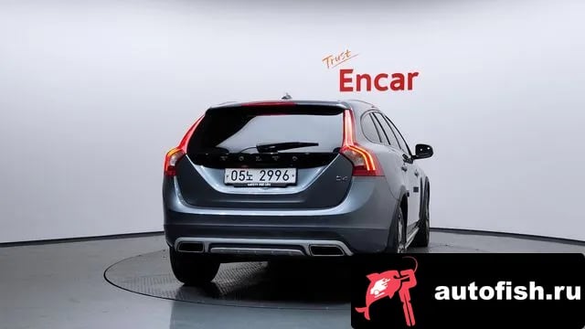 Volvo V60 V60 Cross-Country 2018 года - вид 4