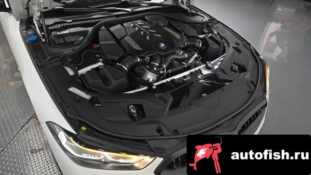 BMW 8-Series 8 Series (G15) 2025 года - вид 5
