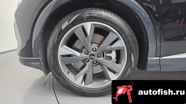 Audi Q4 e-tron Q4 e-Tron (F4) 2022 года - вид 5