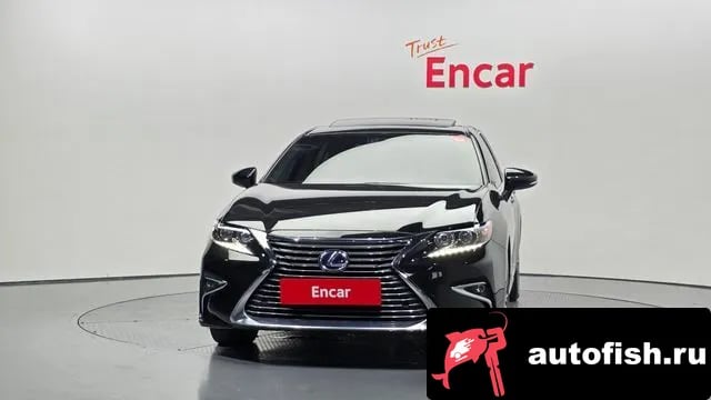 Lexus ES New ES300h 2018 года - вид 3
