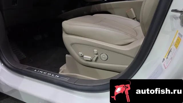 Lincoln Nautilus Nautilus First generation 2022 года - похожие автомобили