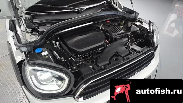 Mini Countryman Cooper D Country Man 2021 года - вид 5