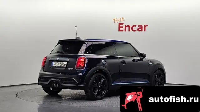 Mini Cooper Cooper S 2022 года - вид 2