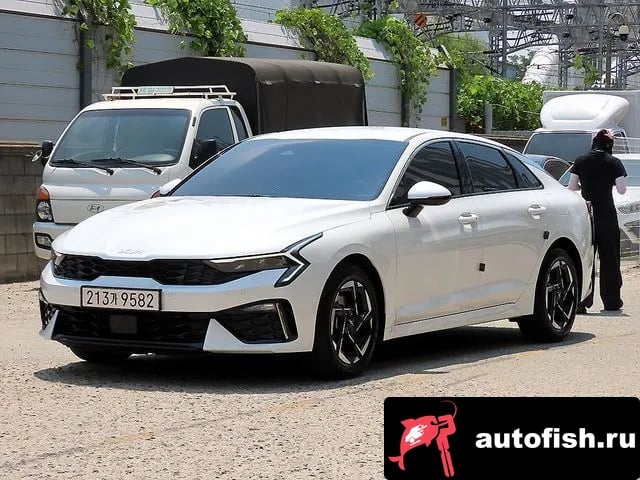 Kia K5 The New K5 3rd generation 2025 года - вид 2