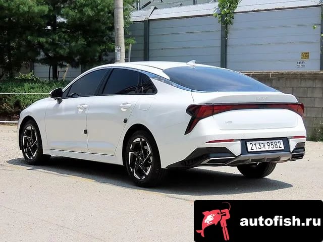 Kia K5 The New K5 3rd generation 2025 года - вид 3