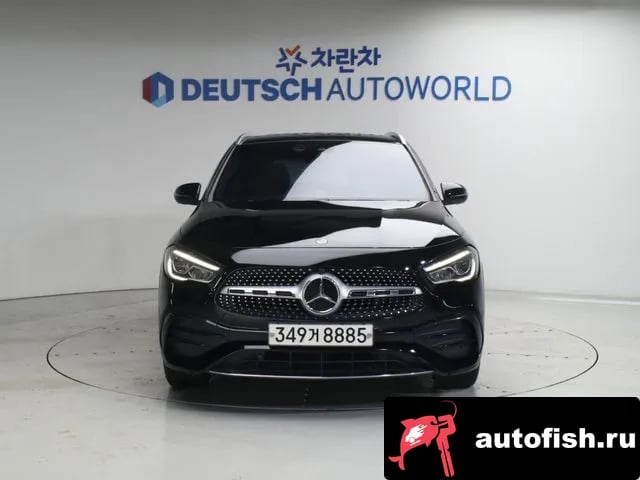Mercedes-Benz GLA-Class GLA - Class H247 2020 года - вид 3