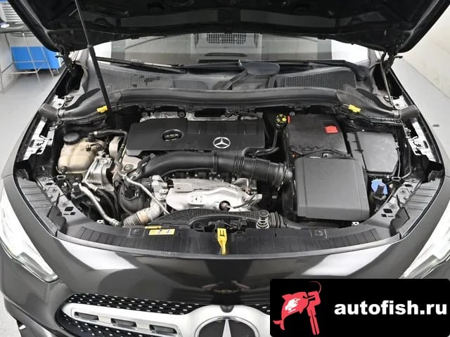 Mercedes-Benz GLA-Class GLA - Class H247 2020 года - вид 6