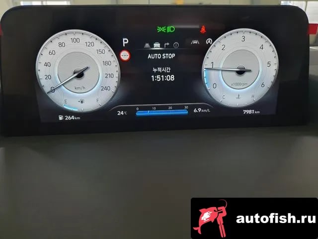 Hyundai Staria Staria 2025 года - вид 2