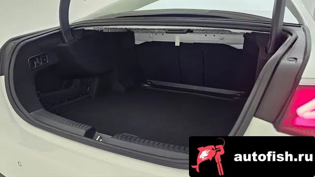 Mercedes-Benz E-Class E-Class W214 2025 года - похожие автомобили