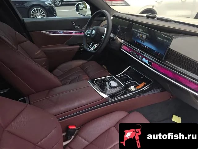 BMW 7-Series 7 Series (G70) 2025 года - вид 4
