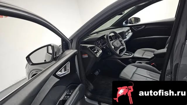 Audi Q4 e-tron Q4 e-Tron (F4) 2023 года - похожие автомобили