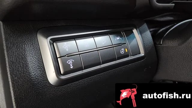 KG Mobility (Ssangyong) TIBOLI Berry New Tivoli 2020 года - похожие автомобили