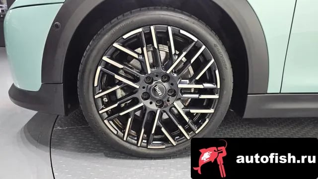 Mini Cooper Cooper S 4th Generation 2024 года - вид 5