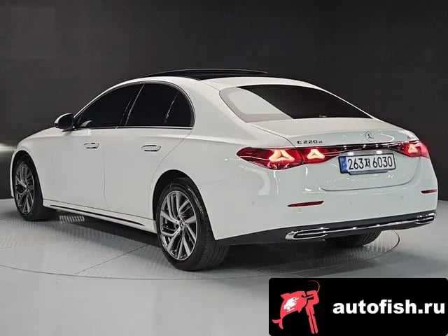 Mercedes-Benz E-Class E-Class W214 2024 года - вид 3