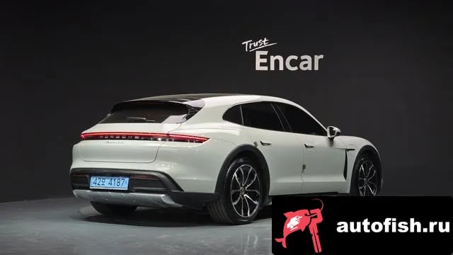 Porsche Taycan Taikan 2022 года - вид 2