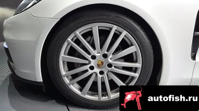 Porsche Panamera Panamera (971) 2018 года - вид 5