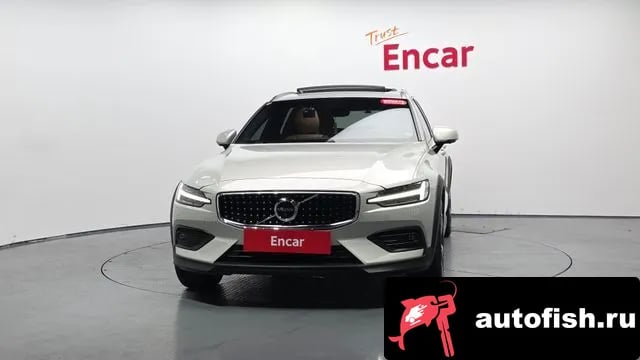 Volvo V60 V60 Cross-country 2nd Generation 2020 года - похожие автомобили