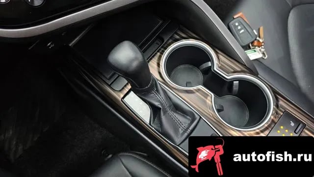 Toyota Camry Camry (XV70) 2018 года - похожие автомобили