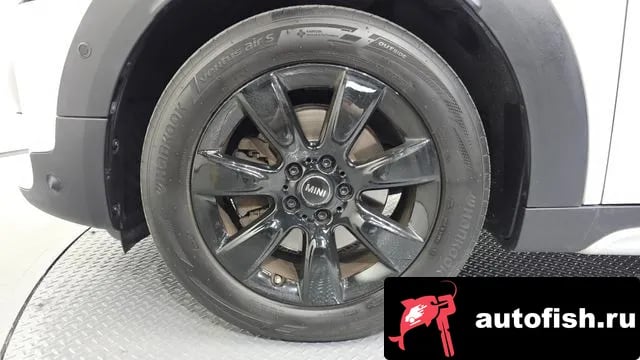 Mini Countryman Cooper D Country Man 2019 года - вид 5