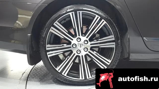Volvo S90 S90 2021 года - похожие автомобили
