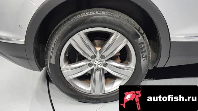 Volkswagen Tiguan Tiguan second Generation 2018 года - вид 5