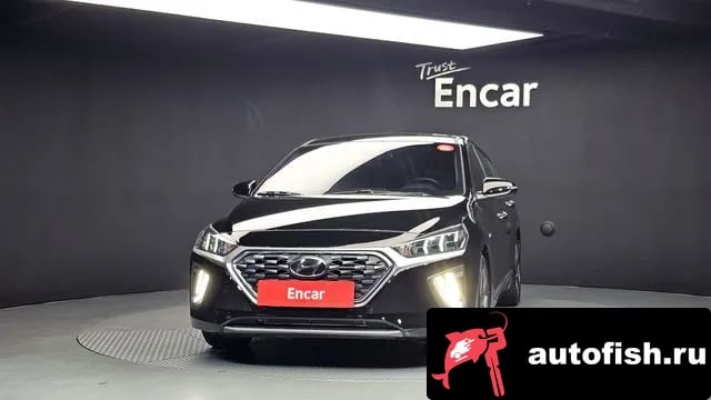 Hyundai Ioniq The New Ionic Hybrid 2020 года - похожие автомобили