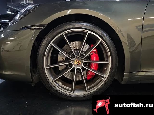 Porsche 911 911 (992) 2023 года - вид 6