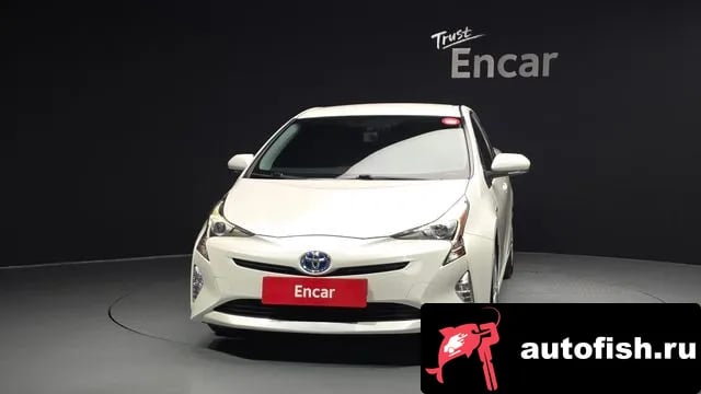 Toyota Prius Prius 4th Generation 2018 года - вид 3