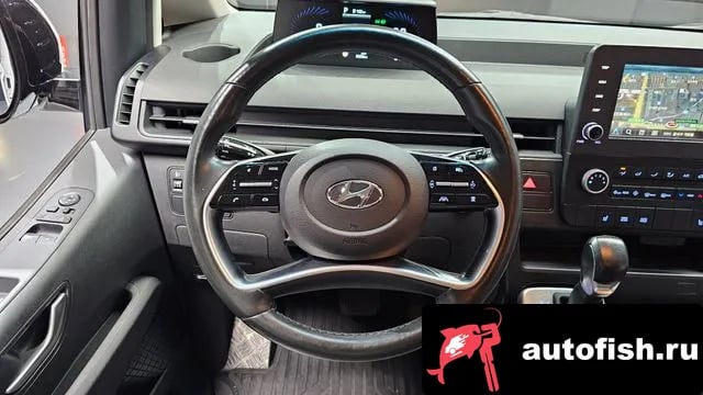 Hyundai Staria Staria 2021 года - похожие автомобили