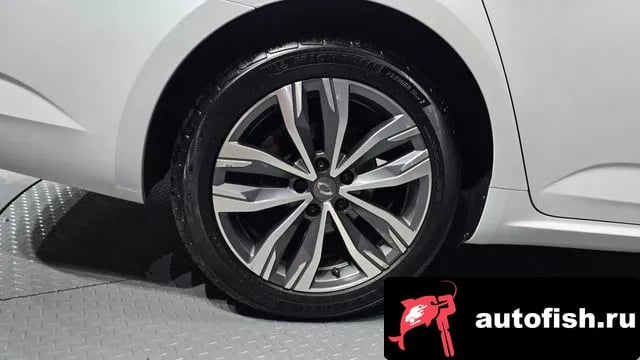 Renault Korea (Samsung) SM6 The New SM6 2021 года - вид 5