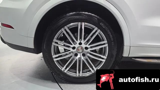 Porsche Cayenne Cayenne (PO536) 2019 года - вид 5