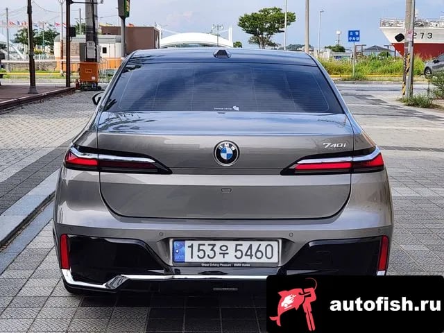 BMW 7-Series 7 Series (G70) 2023 года - вид 4