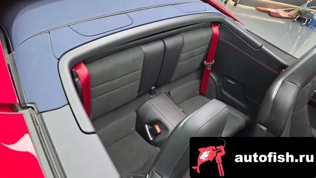 Porsche 911 911 (992) 2025 года - похожие автомобили