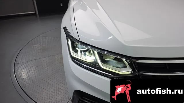 Volkswagen Tiguan Tiguan second Generation 2023 года - похожие автомобили