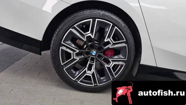 BMW 5-Series 5 Series (G60) 2025 года - вид 5