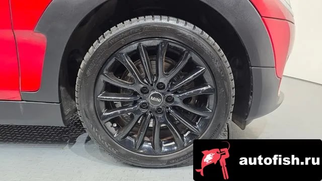Mini Clubman Cooper Clubman 2023 года - вид 5